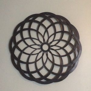 Round floral motif wall art